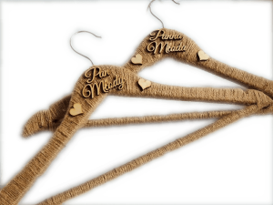 Wieszaki ślubne rustykalne 