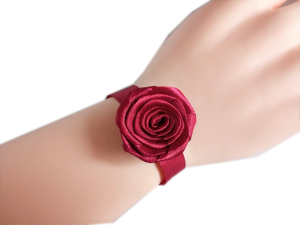 K19 bordowy * Kotylion na rękę na ślub, studniówkę, połowinki