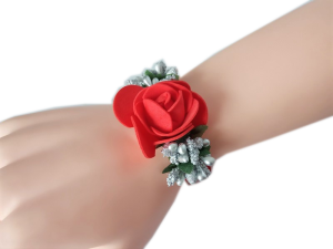 K22 _B * Kotylion na rękę na ślub, studniówkę, połowinki z czerwoną różyczką i srebrnymi dodatkami