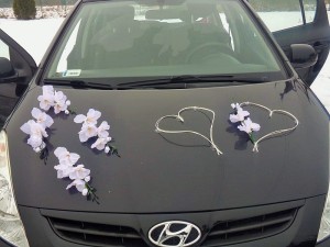 Dekoracja na samochód z mieczykami  - 6 kwiatów