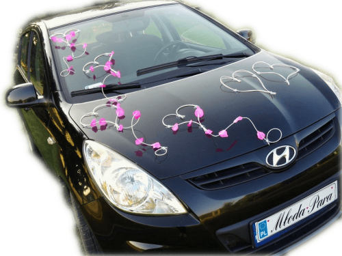 TOPASS-DEKORACJE-slubna-dekoracja-na-samochod-na-slub-ratanowe-serca-z-rozowymi-platkami.png