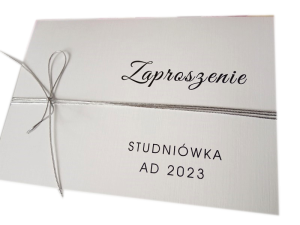 ZT17 * Białe zaproszenie na Studniówkę ze srebrnym sznureczkiem  * spersonalizowane  