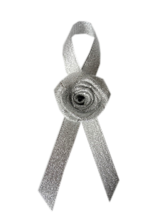PR24 _O * Srebrna przypinka, butonierka z różyczką